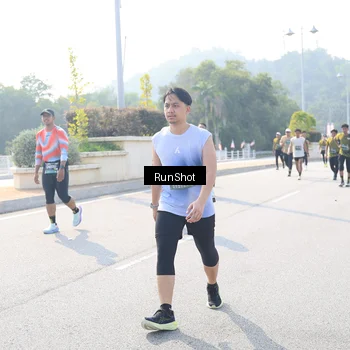 Runner Photo 6931792