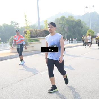 Runner Photo 6931794