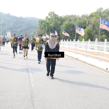 Runner Photo 6931799