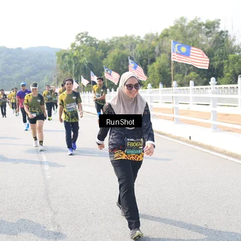 Runner Photo 6931813
