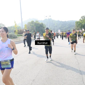 Runner Photo 6931823