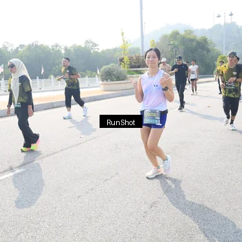 Runner Photo 6931827