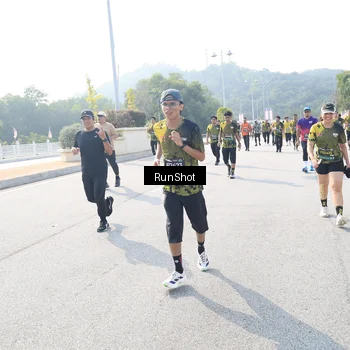 Runner Photo 6931829