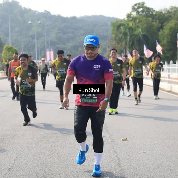 Runner Photo 6931860