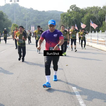 Runner Photo 6931866