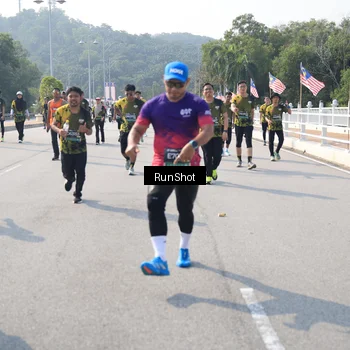 Runner Photo 6931867