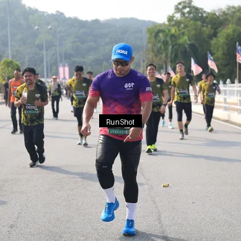 Runner Photo 6931870