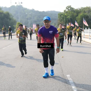 Runner Photo 6931872