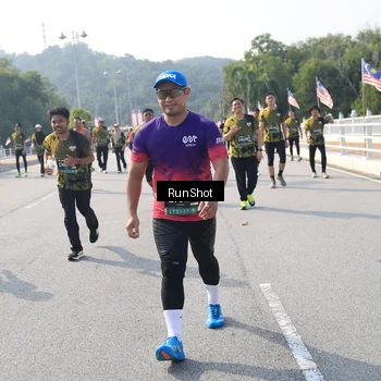 Runner Photo 6931874