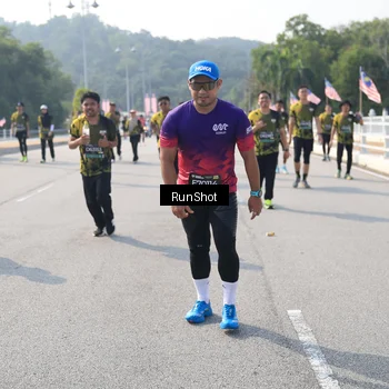 Runner Photo 6931876
