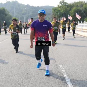 Runner Photo 6931877