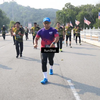 Runner Photo 6931879