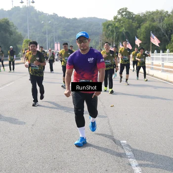 Runner Photo 6931882