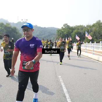 Runner Photo 6931886