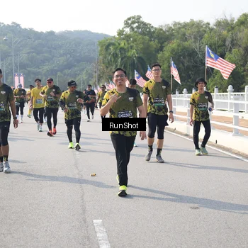 Runner Photo 6931890