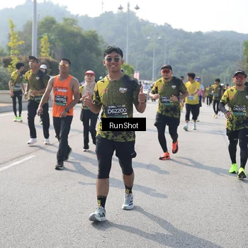 Runner Photo 6931896
