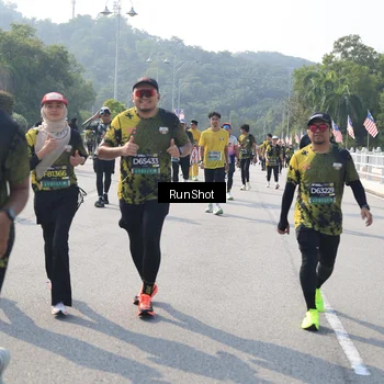 Runner Photo 6931902