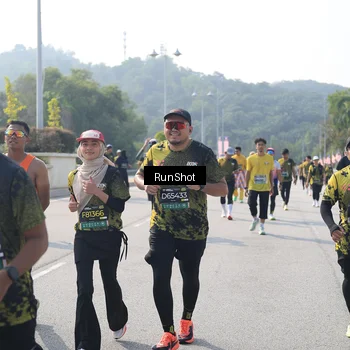 Runner Photo 6931904