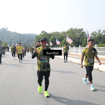 Runner Photo 6931921