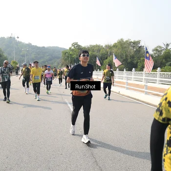 Runner Photo 6931931