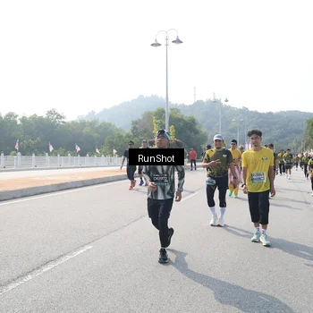 Runner Photo 6931938