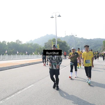 Runner Photo 6931940