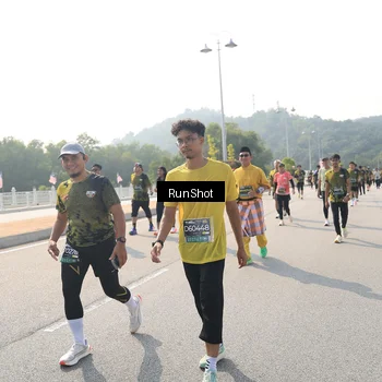 Runner Photo 6931952