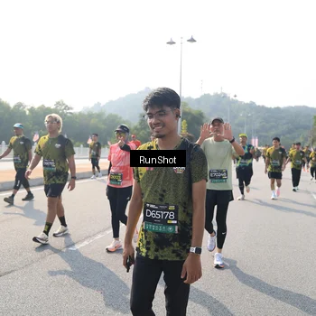 Runner Photo 6931976