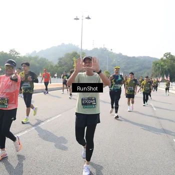 Runner Photo 6931980