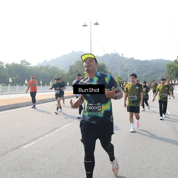 Runner Photo 6931992