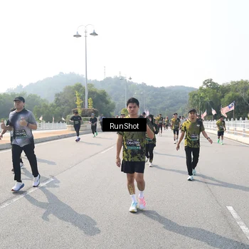 Runner Photo 6931997