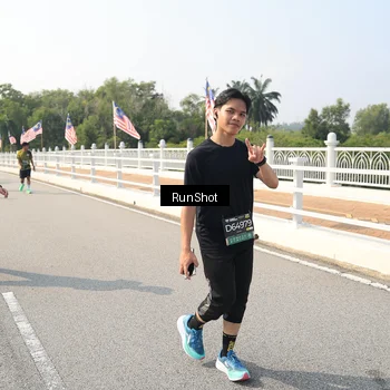 Runner Photo 6932012