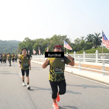 Runner Photo 6932020
