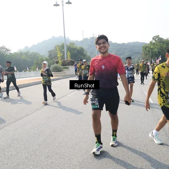 Runner Photo 6932063