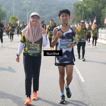 Runner Photo 6932067