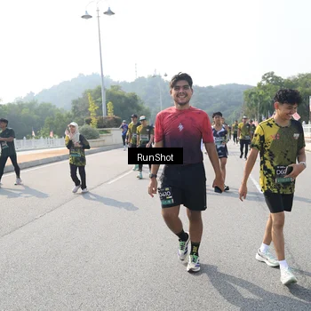 Runner Photo 6932068
