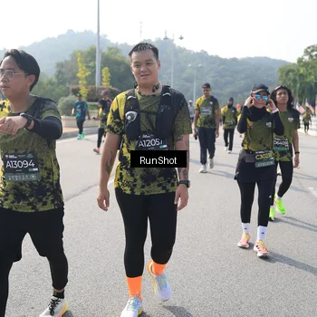 Runner Photo 6932082