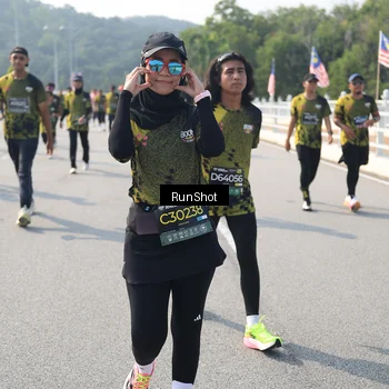 Runner Photo 6932086