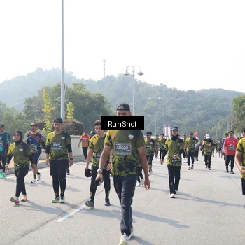 Runner Photo 6932088