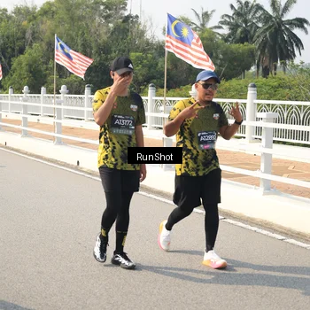 Runner Photo 6932095