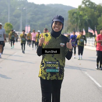 Runner Photo 6932117