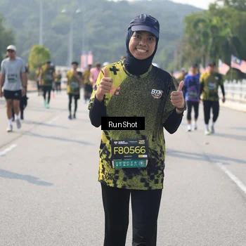 Runner Photo 6932118