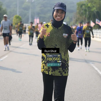 Runner Photo 6932126