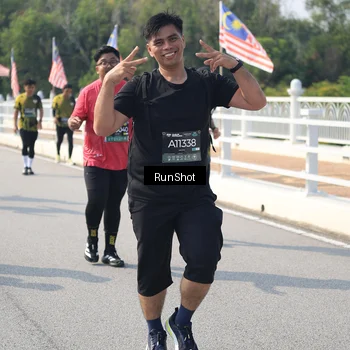 Runner Photo 6932128