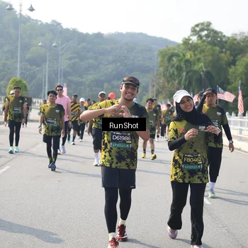 Runner Photo 6932136