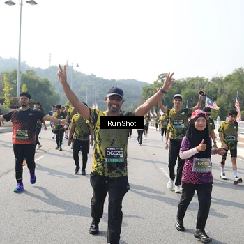 Runner Photo 6932195
