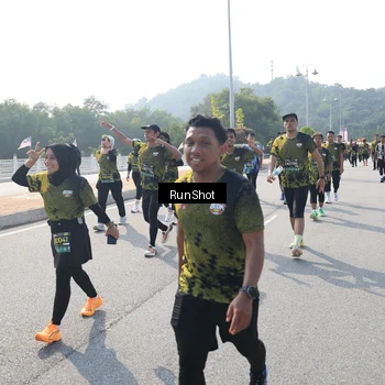 Runner Photo 6932209