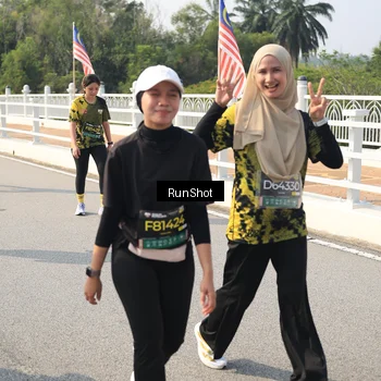 Runner Photo 6932210