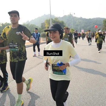 Runner Photo 6932214
