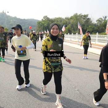 Runner Photo 6932217